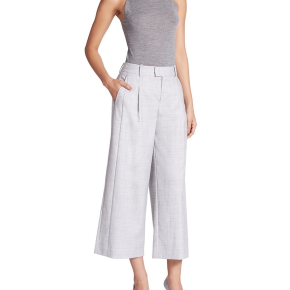 ‼️SOLD‼️NEW Lord & Taylor Gray Wide-leg Capri Pant - Picture 4 of 7